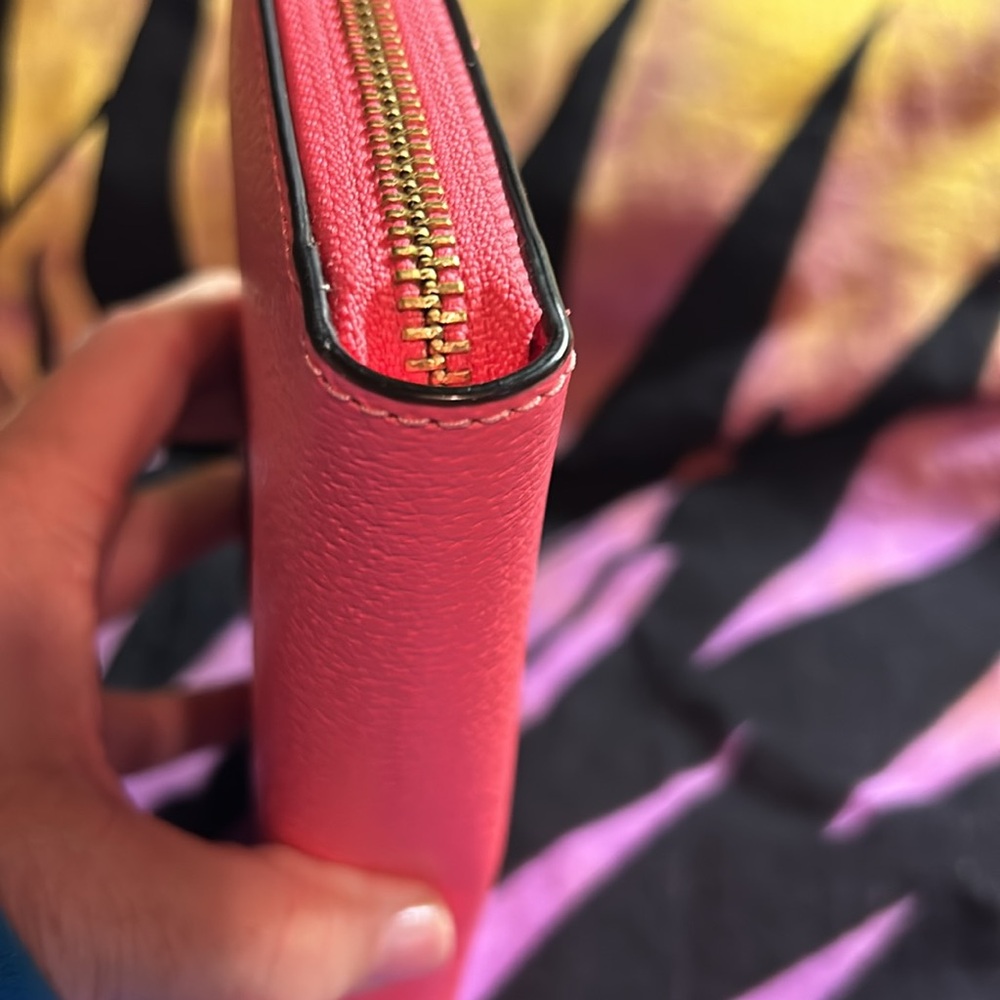 NWT Kate Spade Coral Wallet - Picture 4 of 10